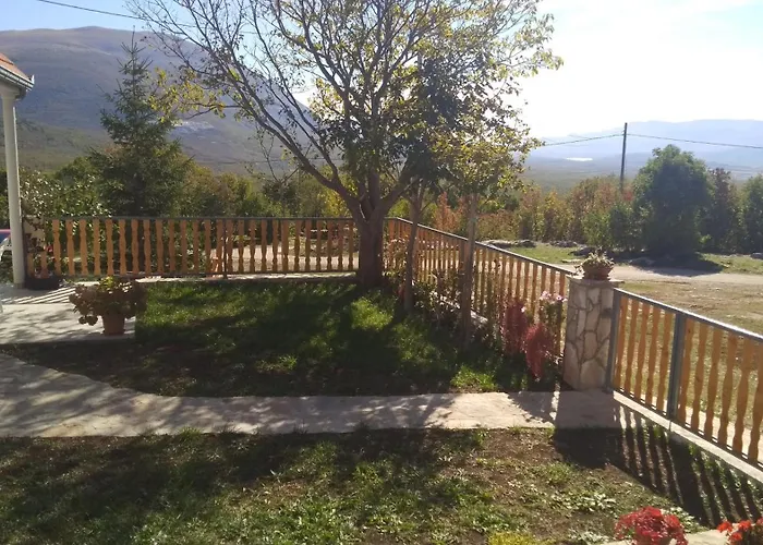 With A Parking Space Kijevo, Zagora - 22243 Gasthuis Kijevo